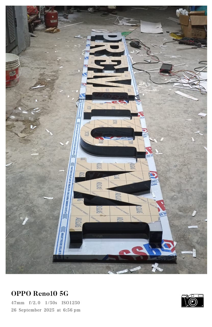 Toughened Glass Partition